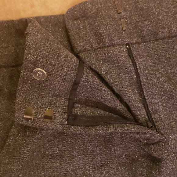 Grey trousers - Picture 3 of 3